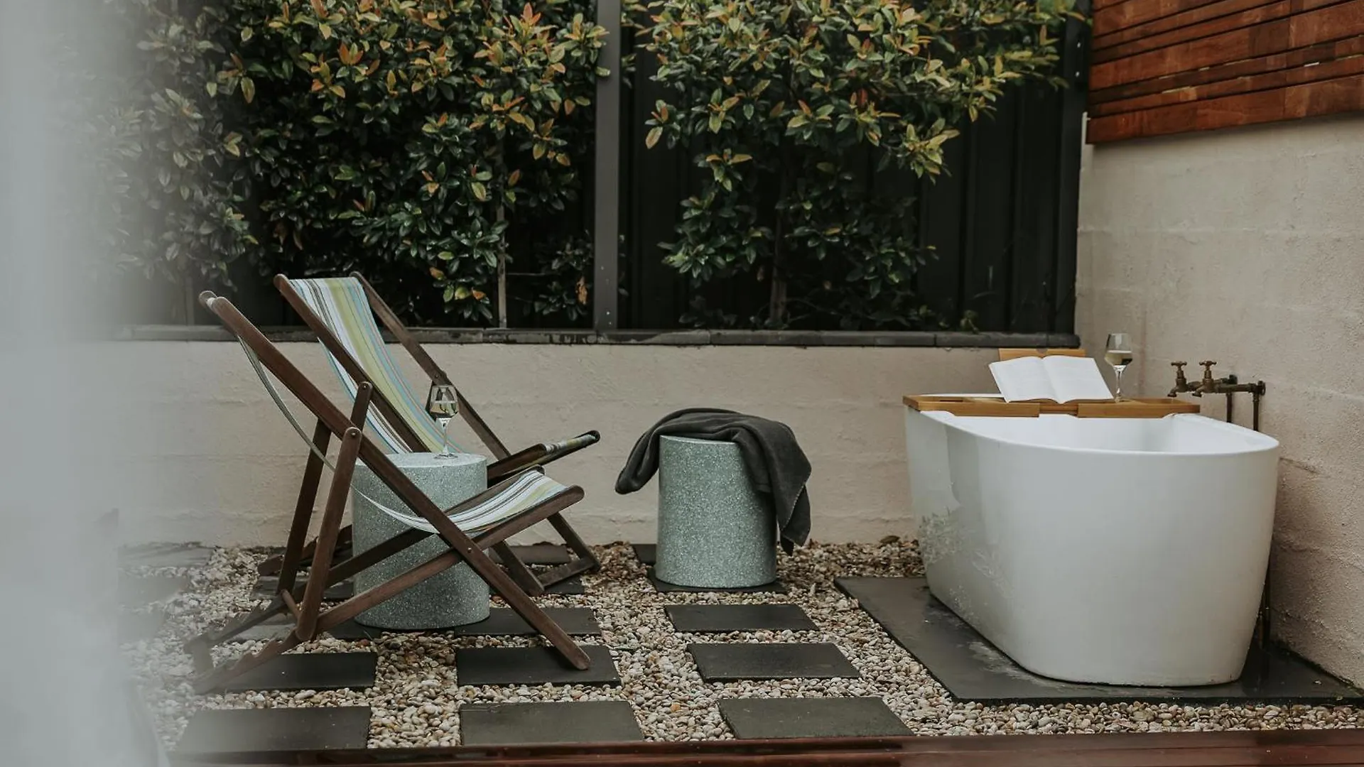公寓 Braithwaite Hobart - Chic Retreat With Outdoor Bath公寓 澳大利亚